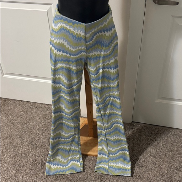 2/$25 XS Urban Outfitters Funky Patterned Bell Bottoms Blue and Green - Picture 1 of 5